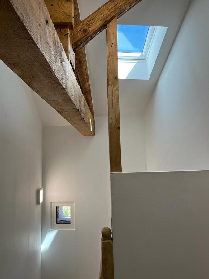 Superbe Maison De Ville, Renovee A 15 Min De Lyon Saint-Symphorien-dʼOzon Buitenkant foto