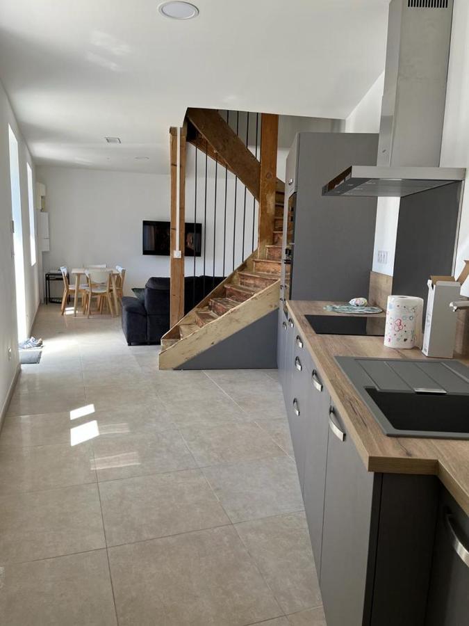 Superbe Maison De Ville, Renovee A 15 Min De Lyon Saint-Symphorien-dʼOzon Buitenkant foto