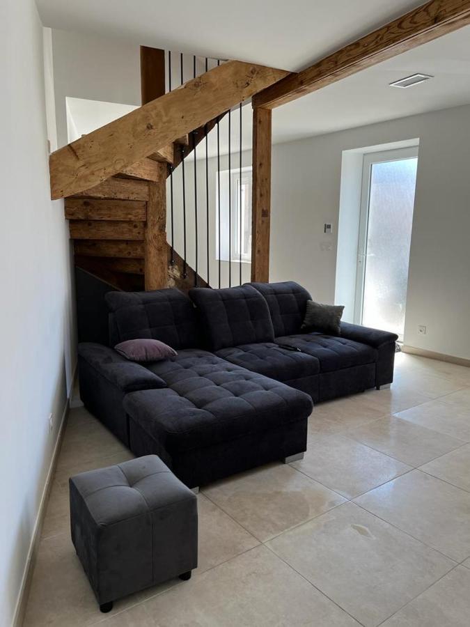 Superbe Maison De Ville, Renovee A 15 Min De Lyon Saint-Symphorien-dʼOzon Buitenkant foto